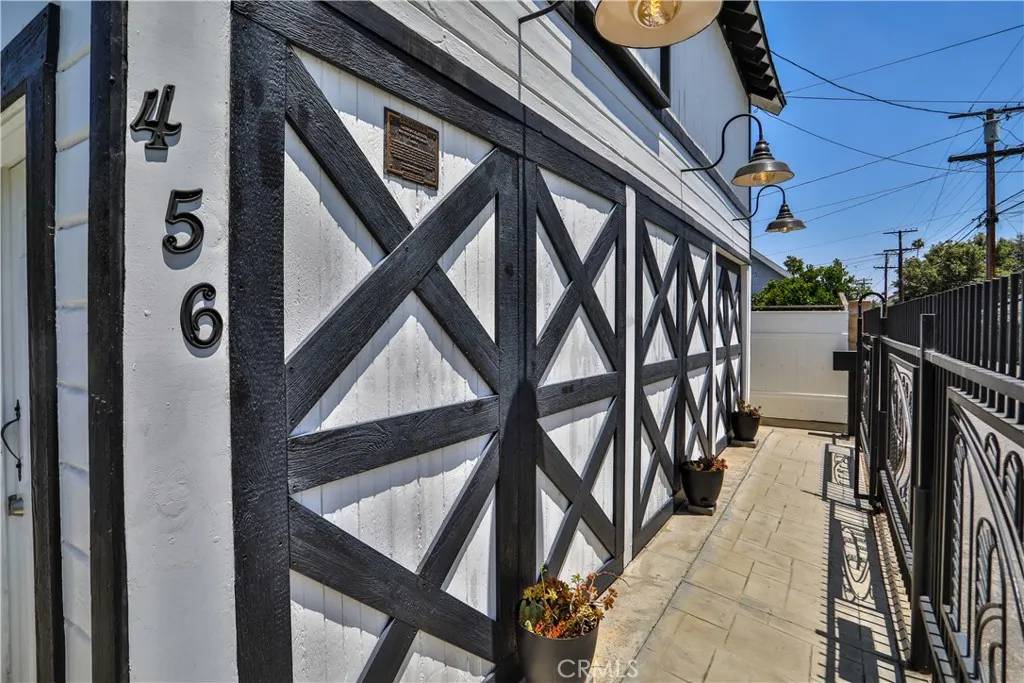 Ontario, CA 91761,520 N Vine REAR Avenue