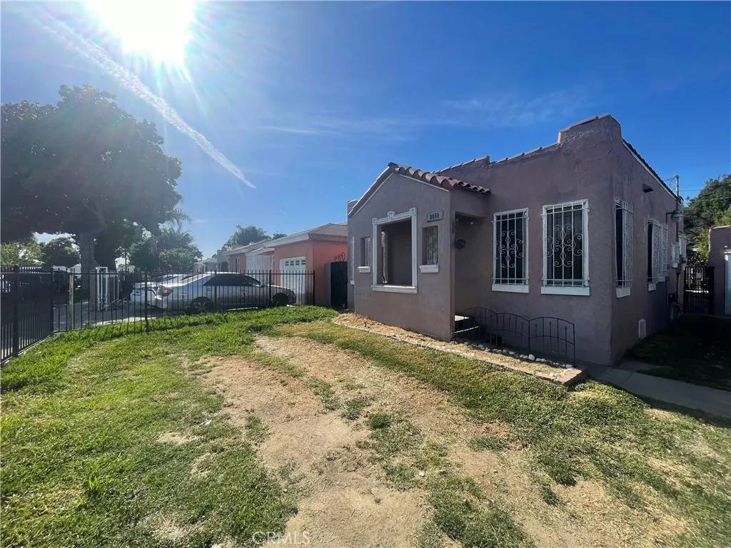 Compton, CA 90221,3641 E Elizabeth Street