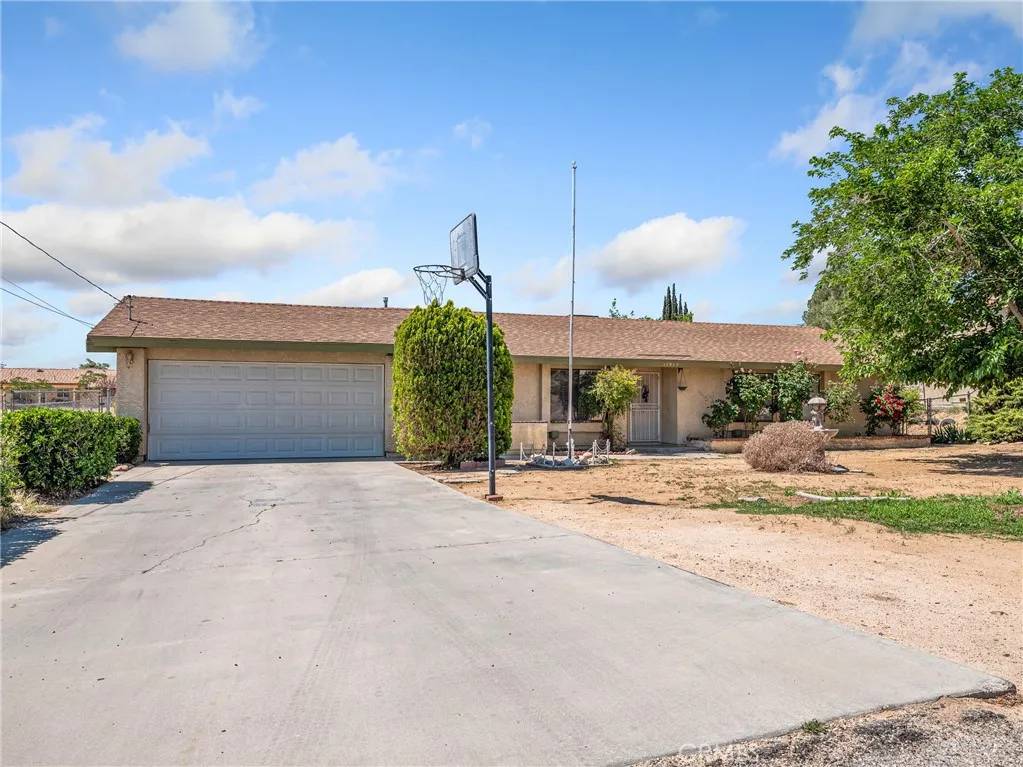 Hesperia, CA 92345,17949 Catalpa Street