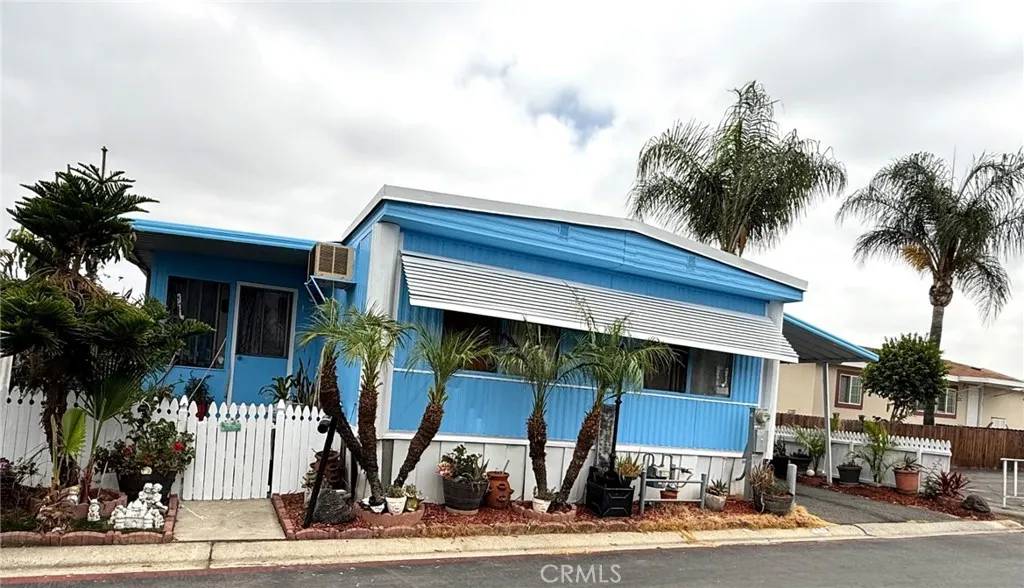 La Puente, CA 91744,650 La Seda #19C