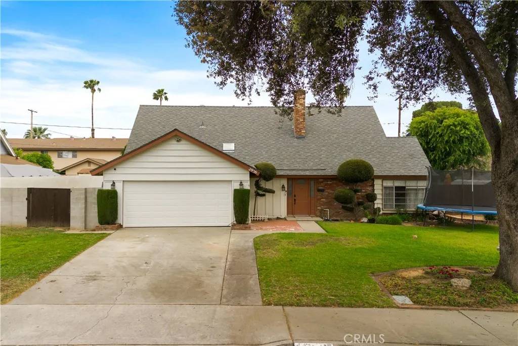Riverside, CA 92506,2956 Bautista Street