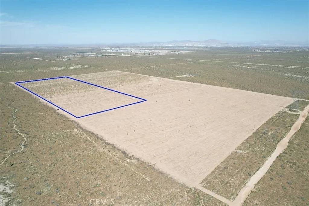 Adelanto, CA 92301,6 Mojave Dr.