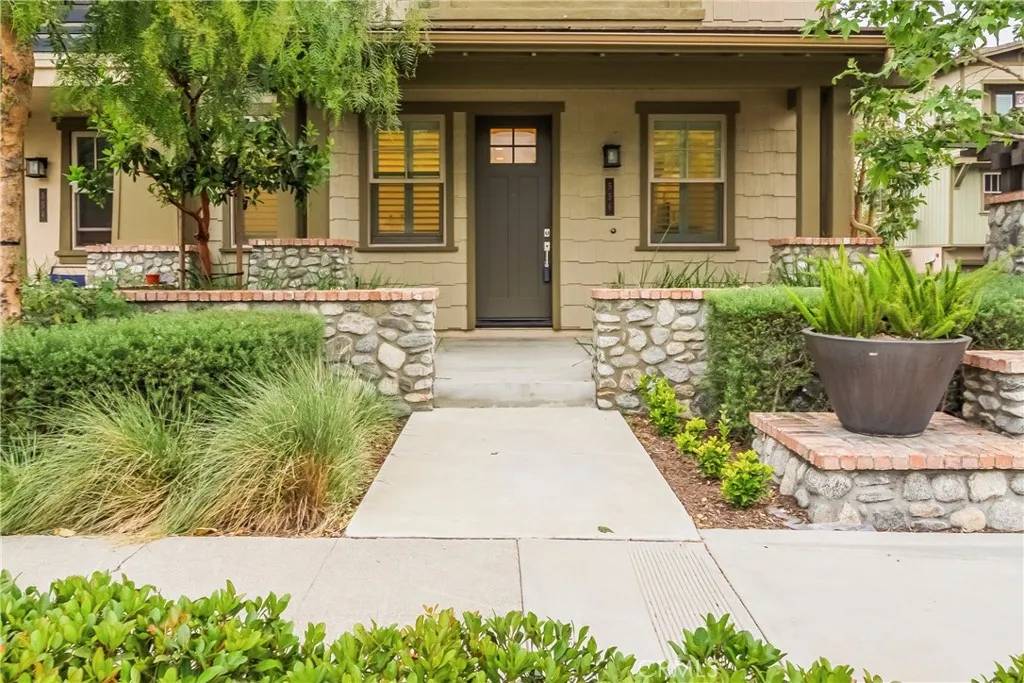 Claremont, CA 91711,556 W Baseline Road