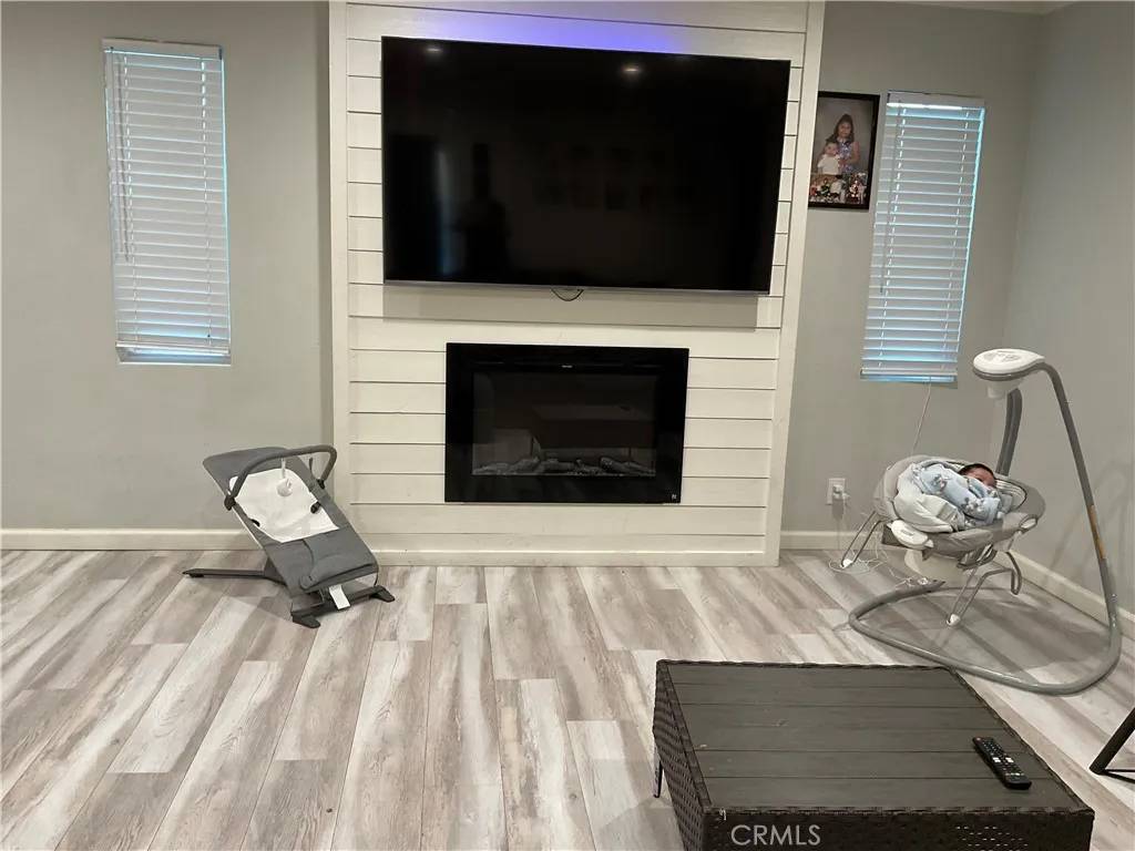 Rialto, CA 92376,114 S Acacia Avenue