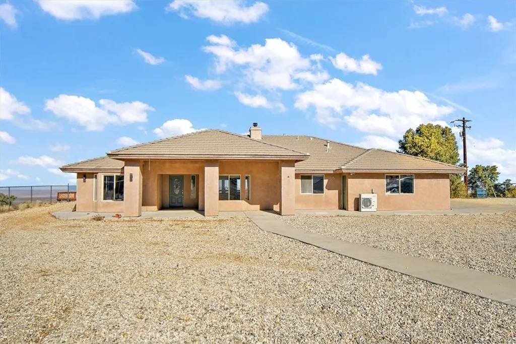 Pinon Hills, CA 92372,9050 Ponderosa Road