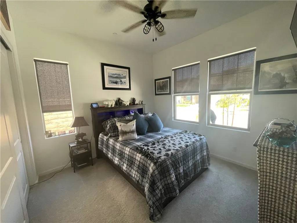 Corona, CA 92883,11915 Sagecrest Court
