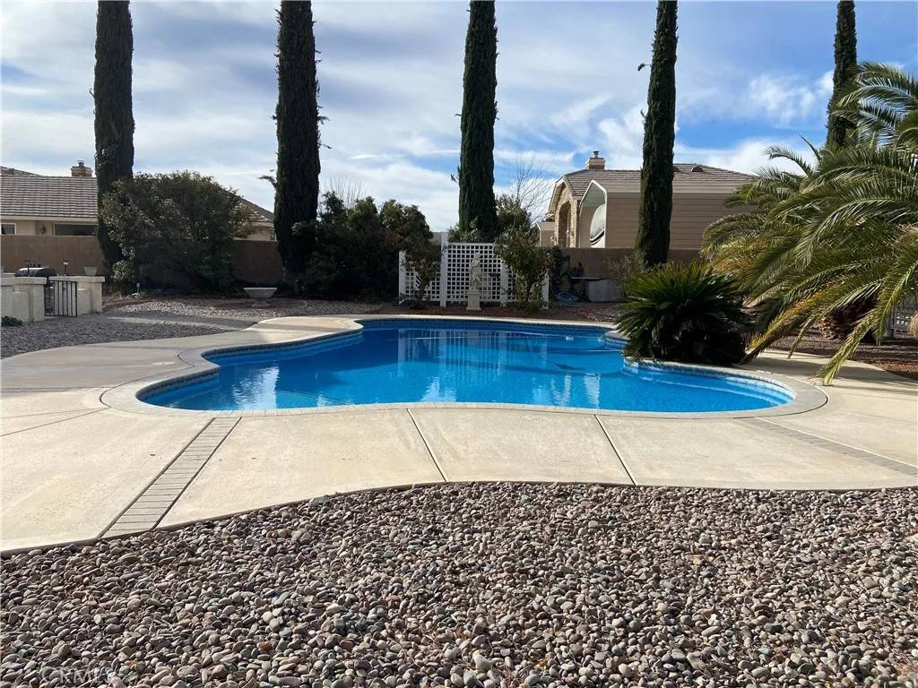 Hesperia, CA 92345,7614 Calpella Avenue