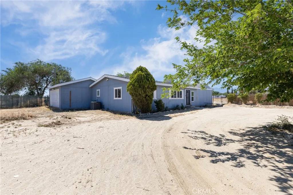 Palmdale, CA 93591,38448 95th Street East