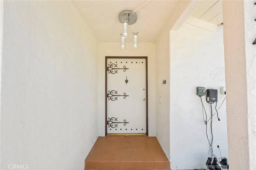 Anaheim, CA 92807,241 S Solomon Drive