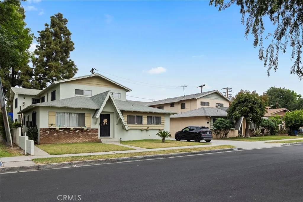Montebello, CA 90640,1109 S Spruce Street