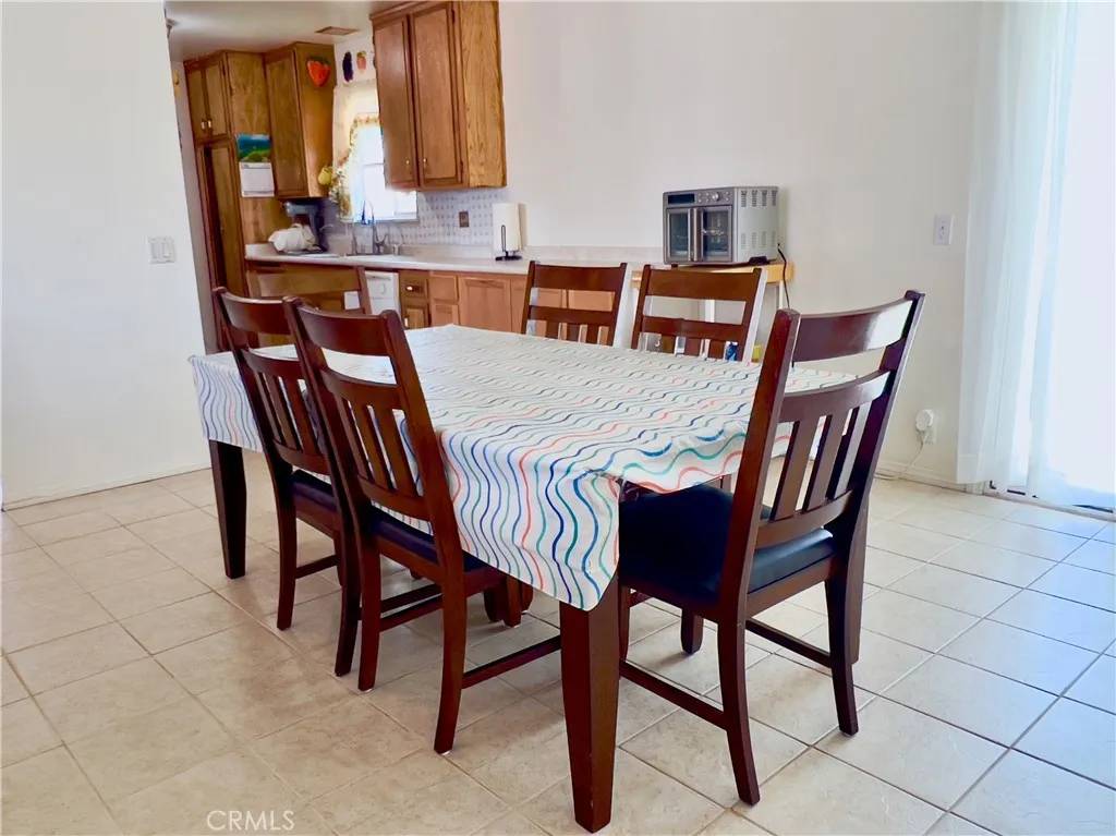 Apple Valley, CA 92307,21861 Ramona Avenue
