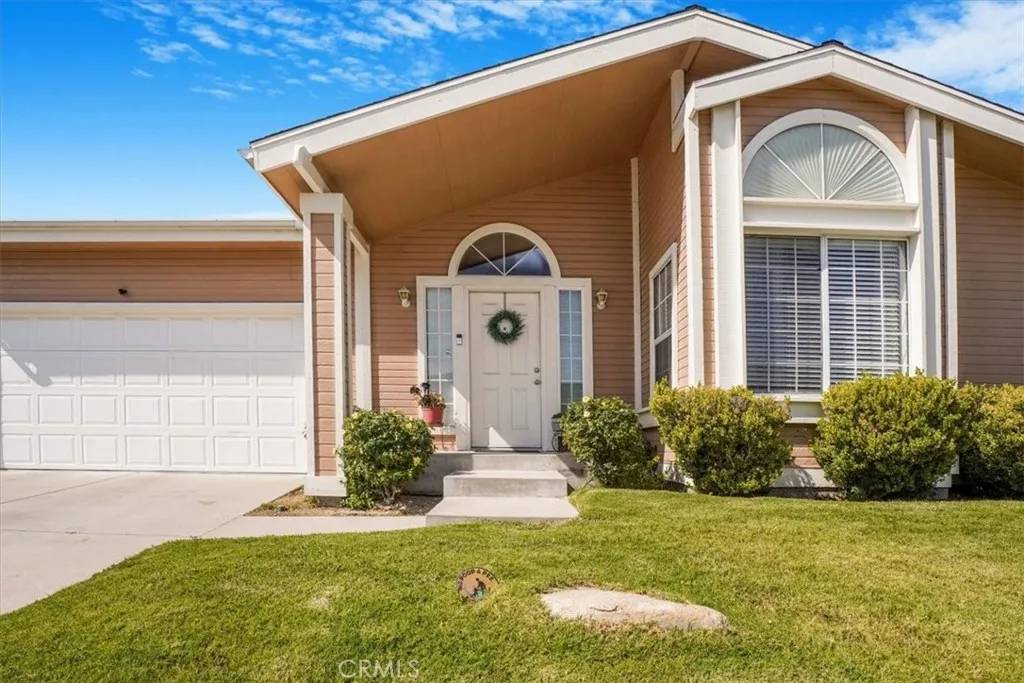 Canyon Country, CA 91351,20053 Northcliff