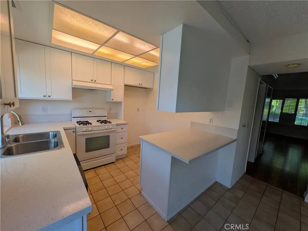 San Dimas, CA 91773,1266 Tarryglen Lane