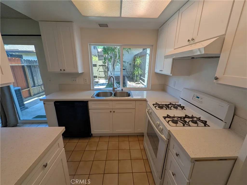 San Dimas, CA 91773,1266 Tarryglen Lane