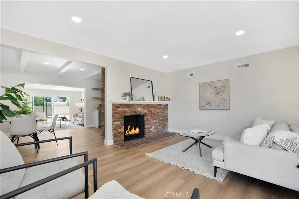 Ontario, CA 91762,1347 W Princeton Street