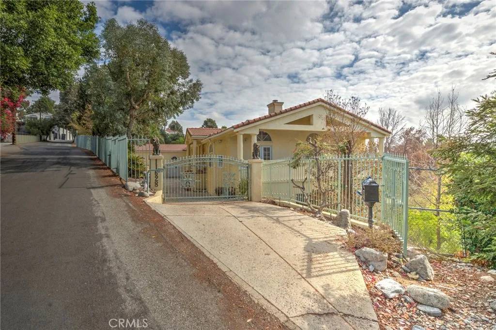 Granada Hills, CA 91344,11628 Lerdo Avenue