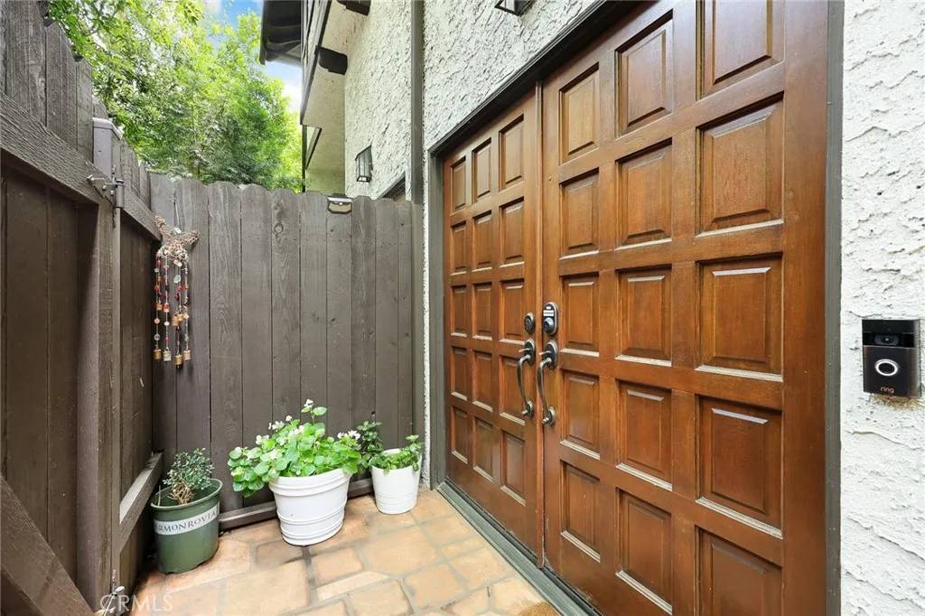 South Pasadena, CA 91030,402 El Centro Street #13