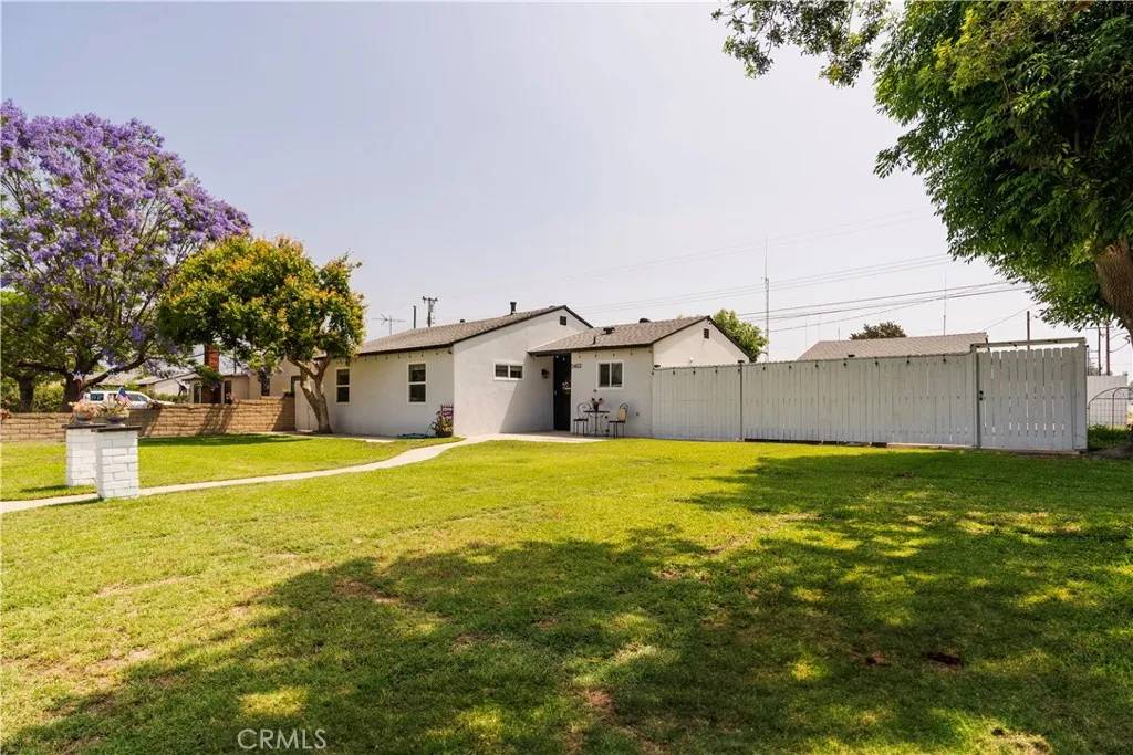 Covina, CA 91722,5402 N Fairvalley Avenue
