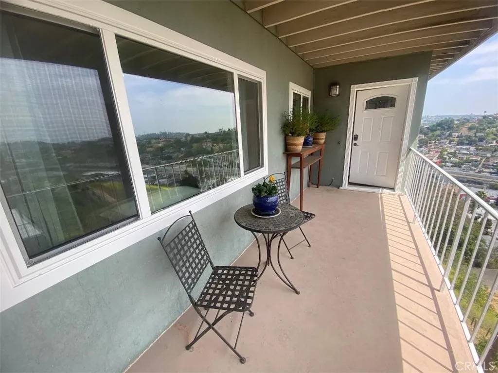 Los Angeles, CA 90032,4940 La Calandria Way