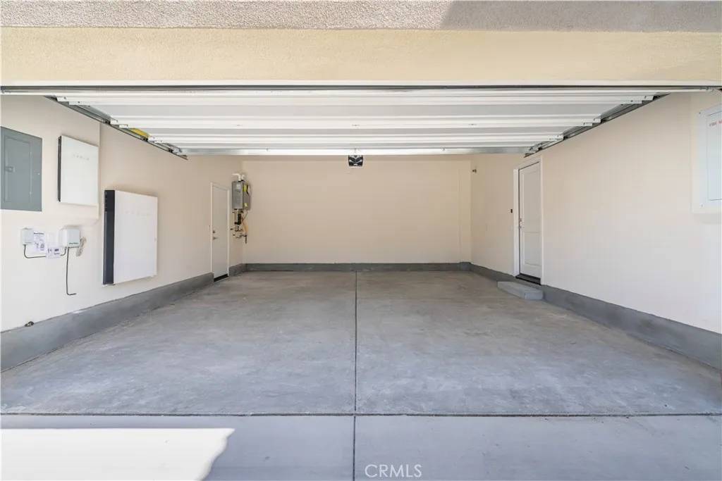 Rialto, CA 92377,2429 Crater Avenue #Main House