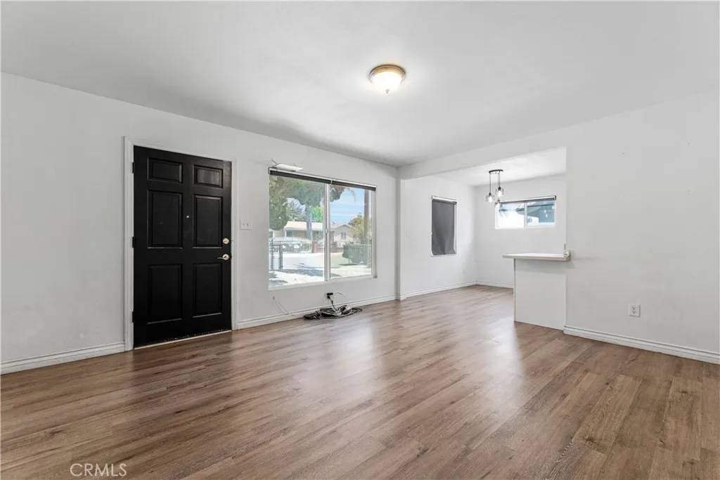 Rialto, CA 92376,455 E Wilson Street