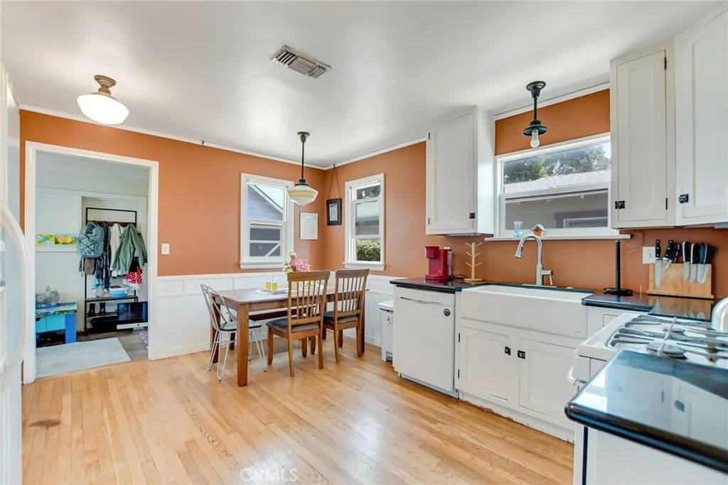 Glendora, CA 91741,238 S Wabash Avenue