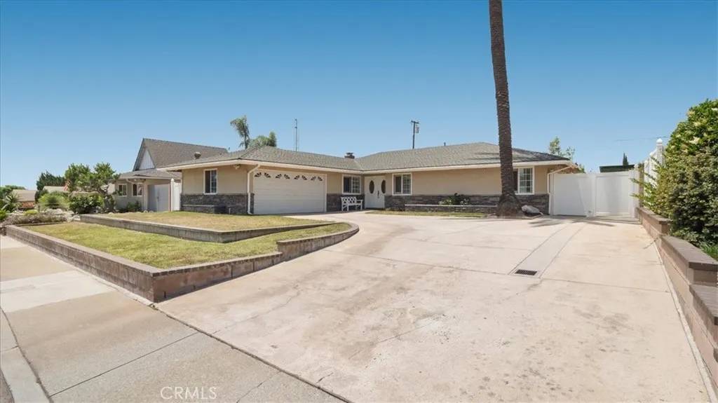 San Dimas, CA 91773,817 N Oceanbluff Avenue