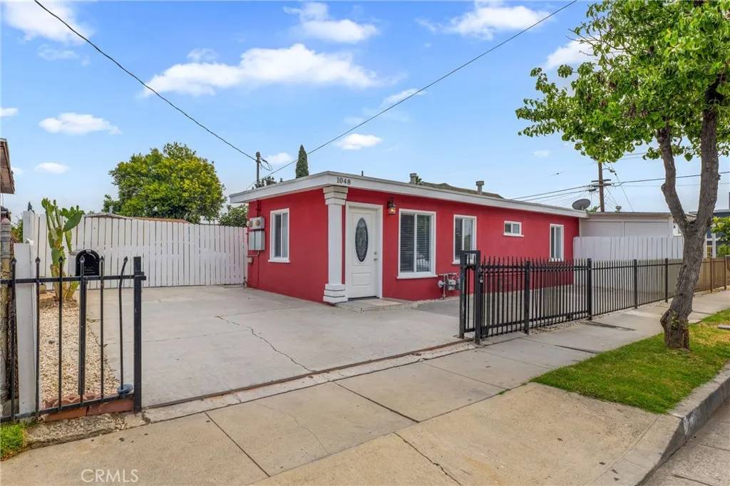 East Los Angeles, CA 90023,1048 S Record Avenue