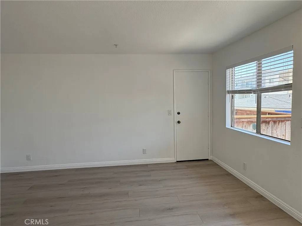 Alhambra, CA 91801,901 S 4th Street #B