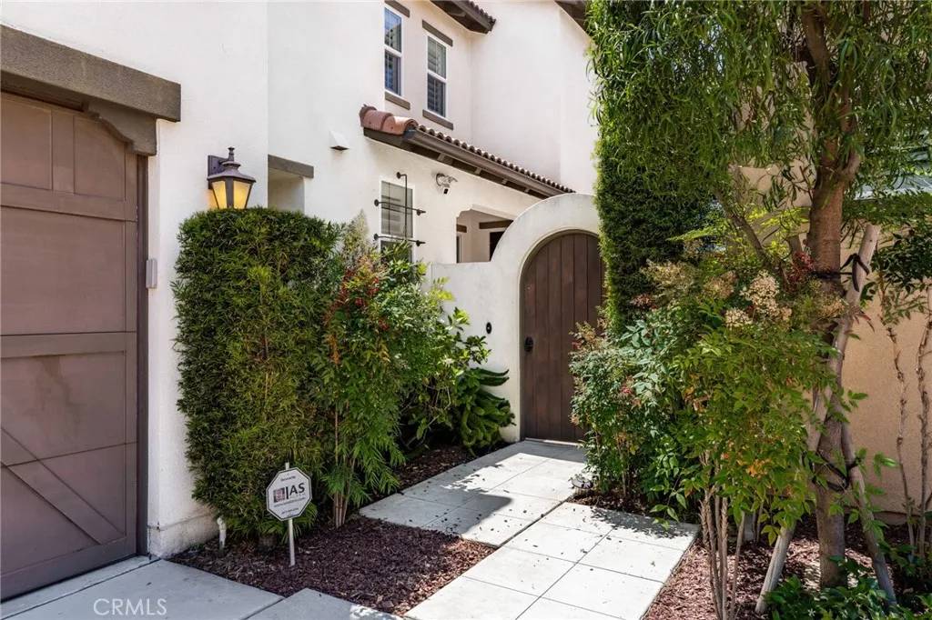 Brea, CA 92821,2844 E Coalinga Drive