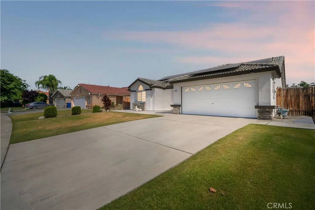 Bakersfield, CA 93313,5224 Sierra Caves Avenue
