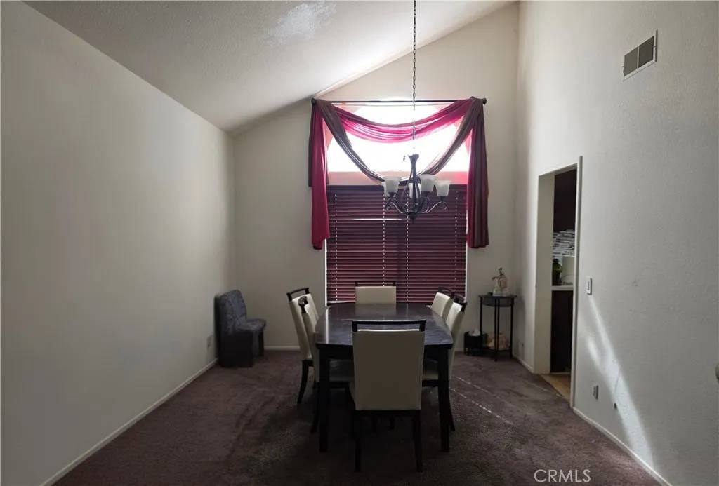 San Bernardino, CA 92407,6742 N Chason Way