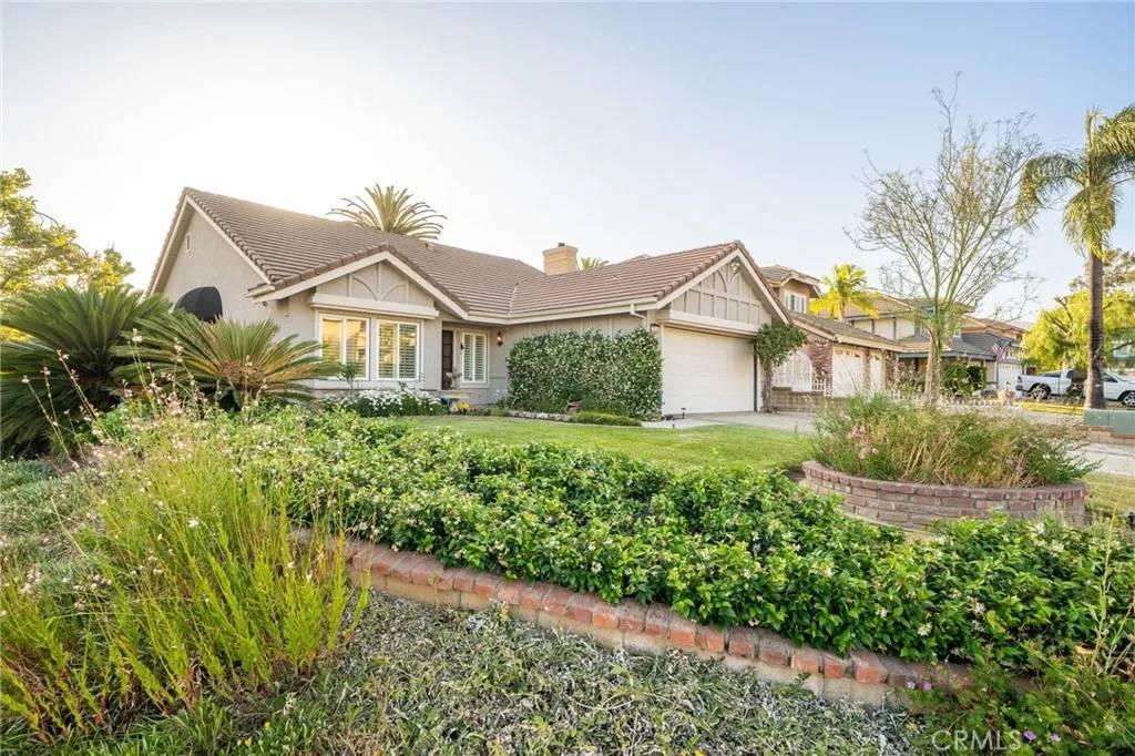 La Verne, CA 91750,6001 Via De Mansion