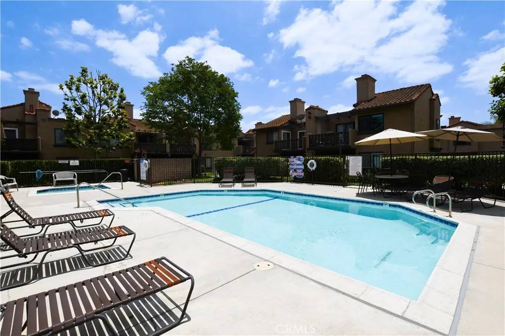 Fullerton, CA 92835,3093 Brea Boulevard #16