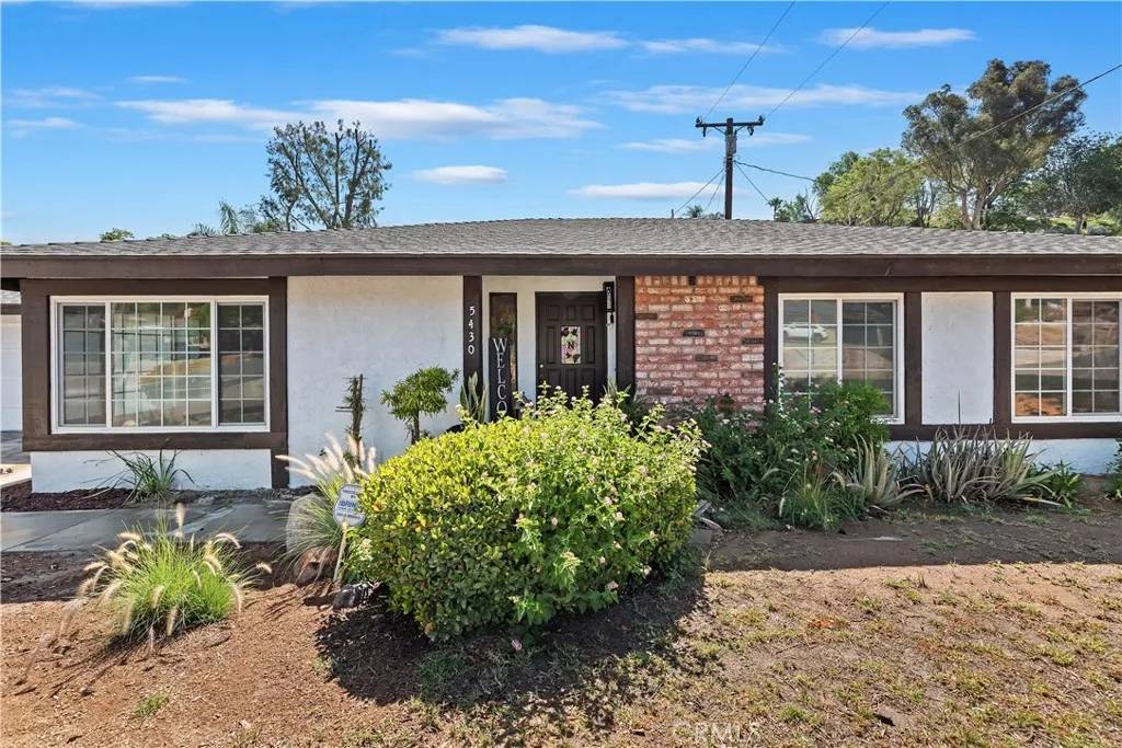 Jurupa Valley, CA 92509,5430 Avenue Juan Bautista