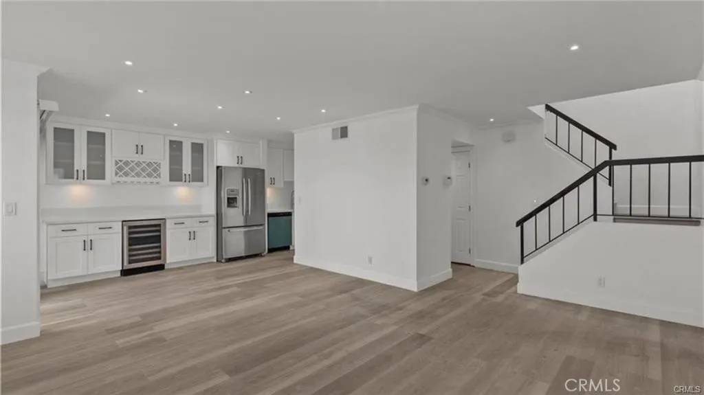 Sunland, CA 91040,10500 Sunland Boulevard #4