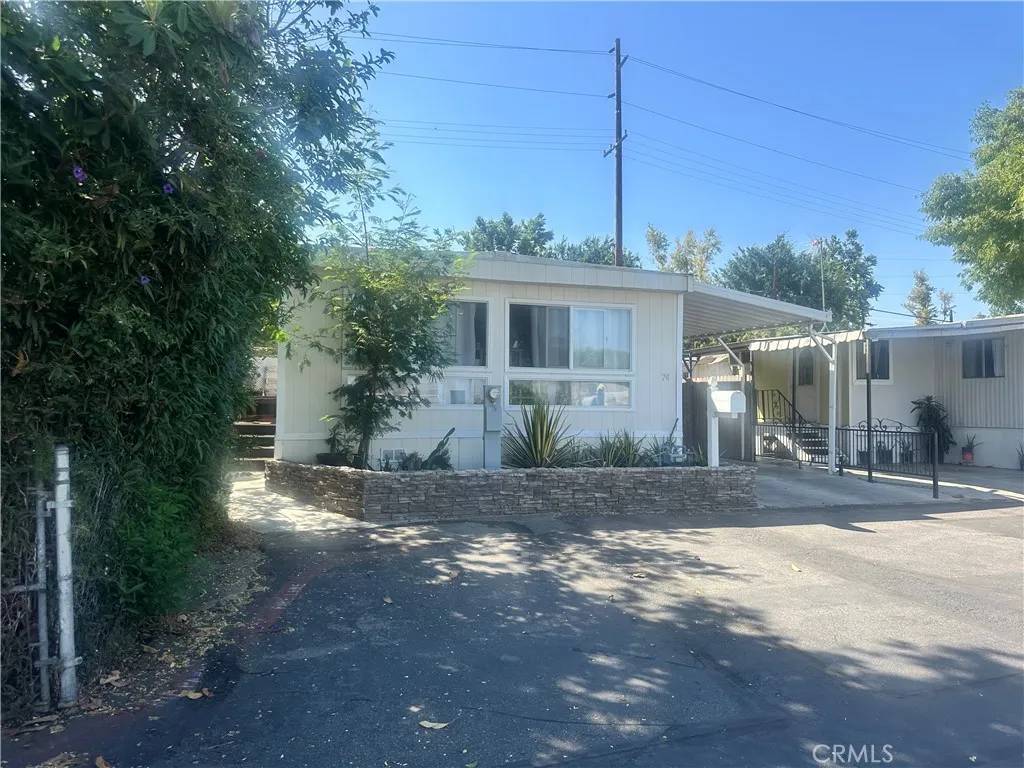 Jurupa Valley, CA 92509,5803 Mission Blvd #74