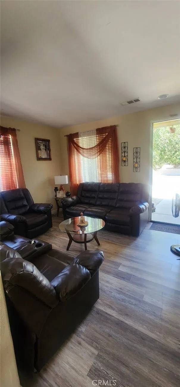 Victorville, CA 92392,13772 Helena Avenue