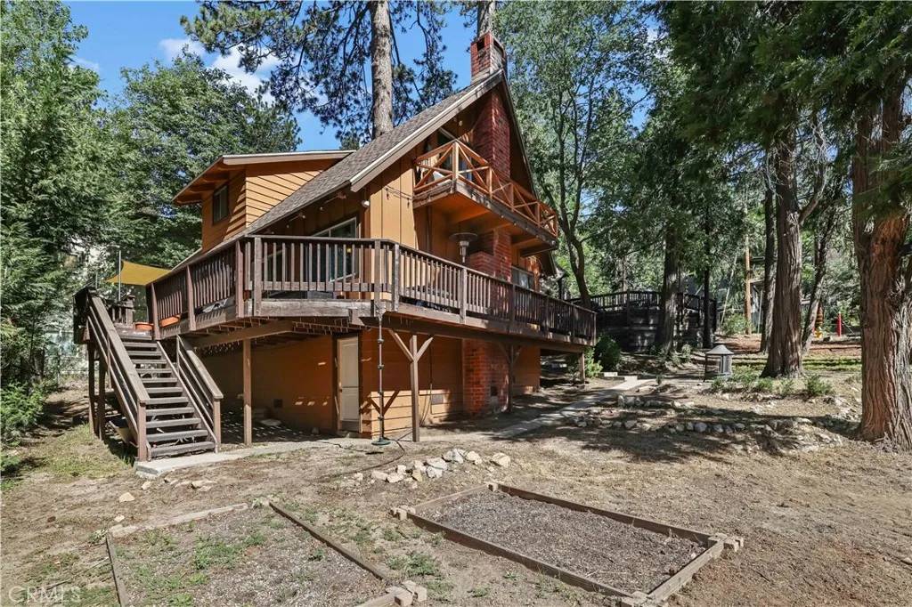 Crest Park, CA 92326,27481 Meadow Drive