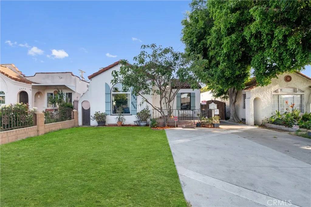 Huntington Park, CA 90255,2668 Hope Street