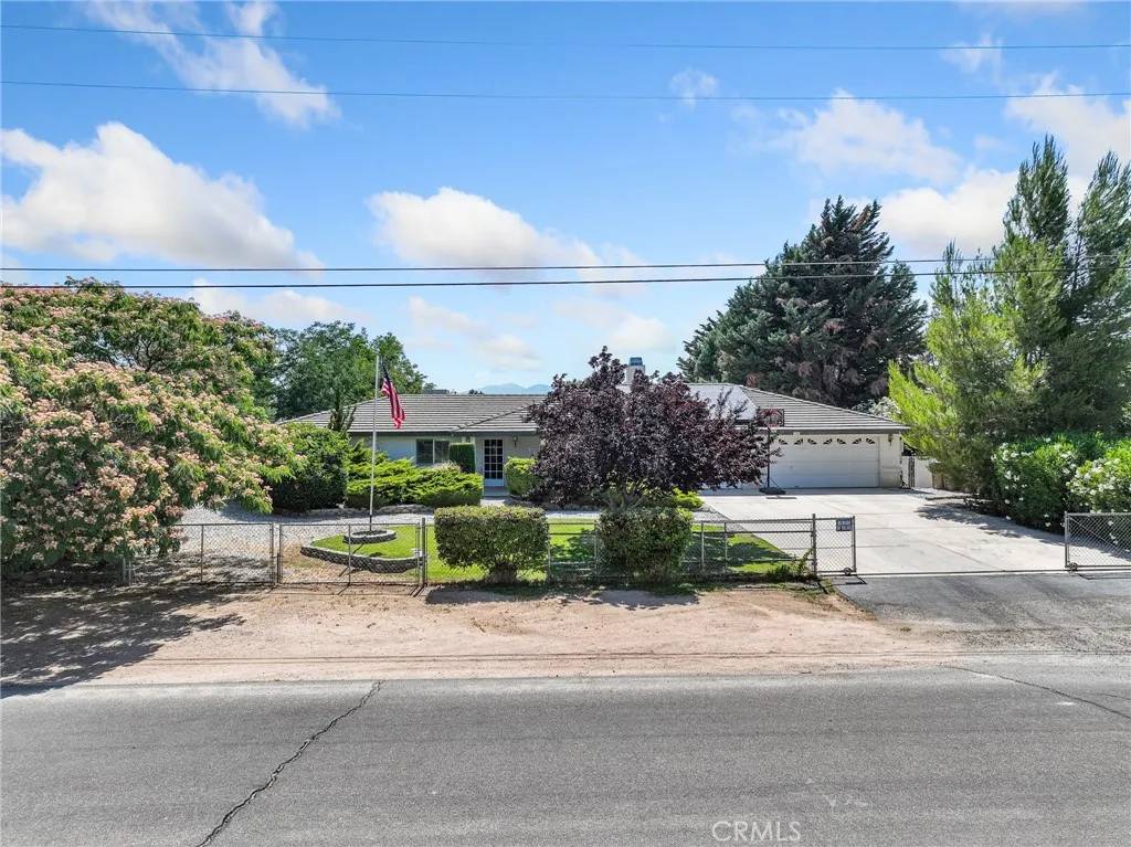 Hesperia, CA 92345,7556 Glider Avenue