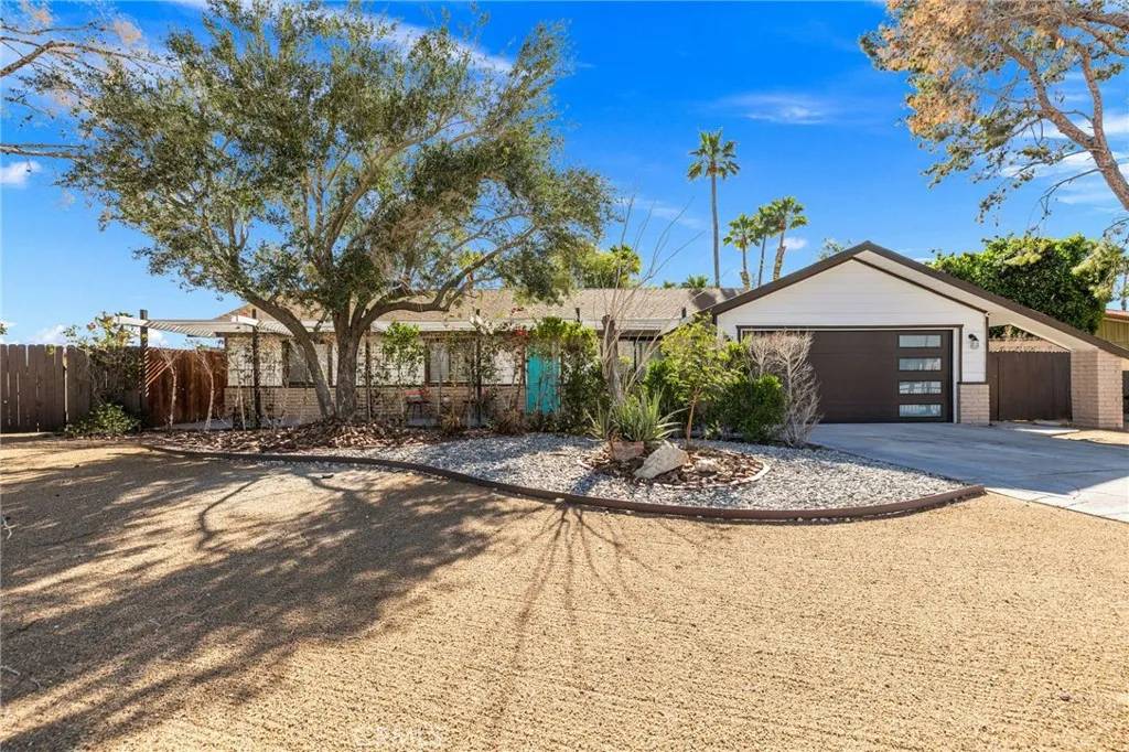 Palm Springs, CA 92262,2200 N Carillo Road