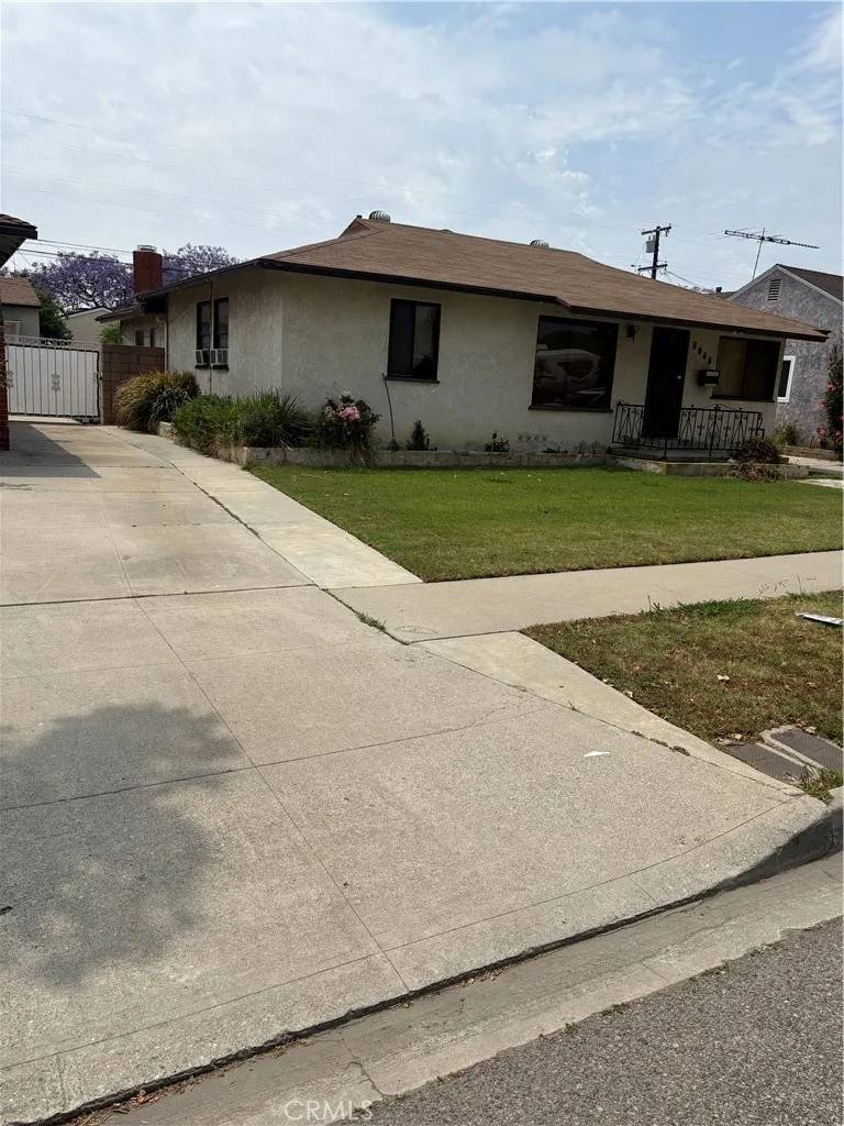 Lakewood, CA 90712,6049 Pennswood Avenue