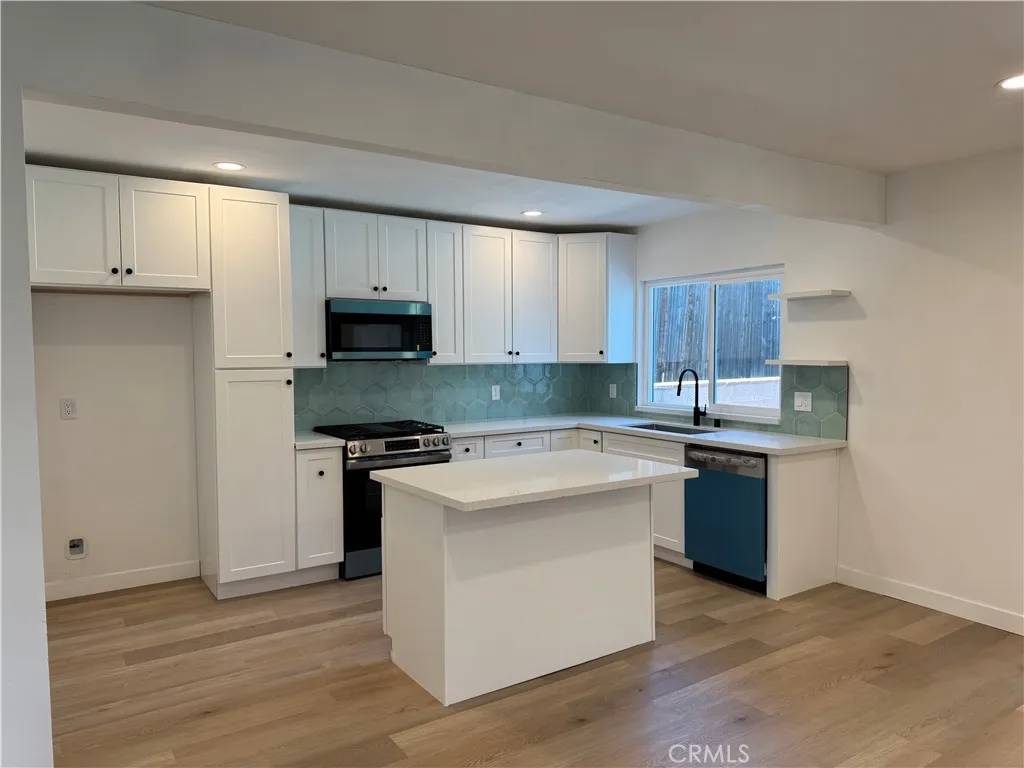 San Dimas, CA 91773,208 S Gaffney Avenue