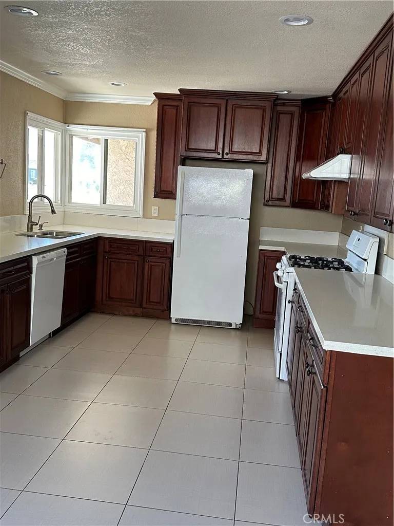 La Puente, CA 91744,1341 Hartview Avenue
