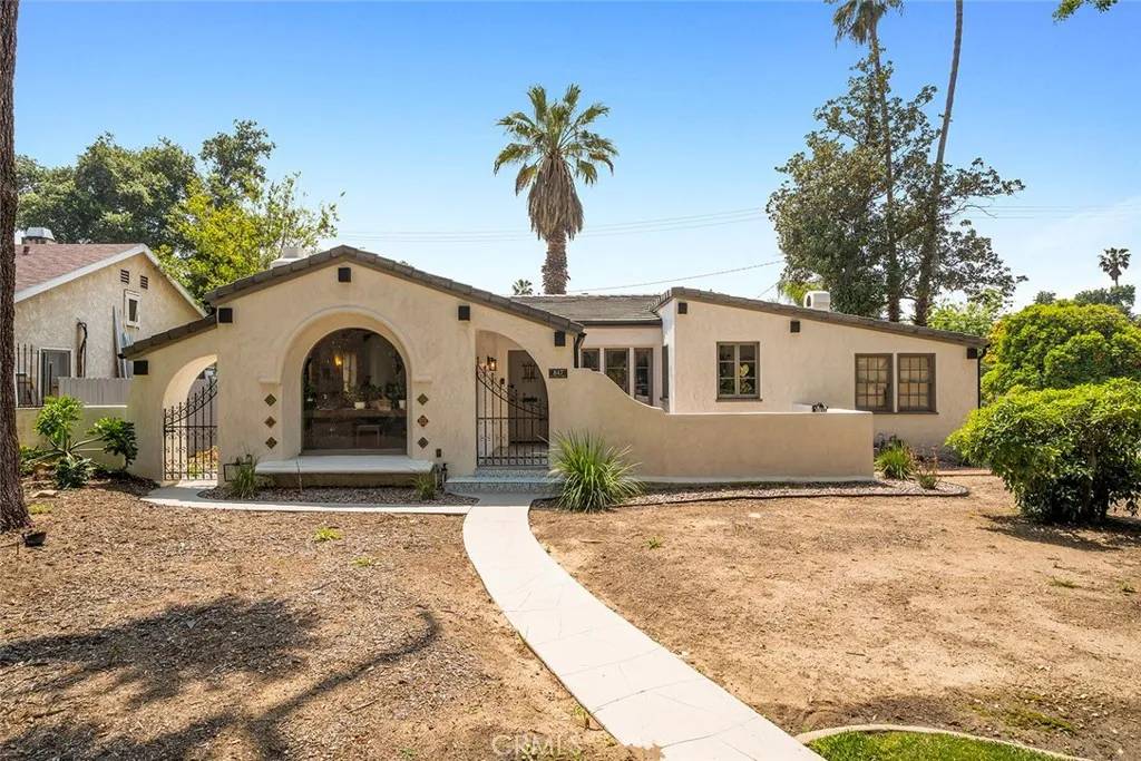 San Bernardino, CA 92405,847 W Edgehill Road