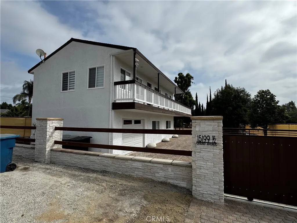 Lake Elsinore, CA 92530,15199 Grand Avenue #2
