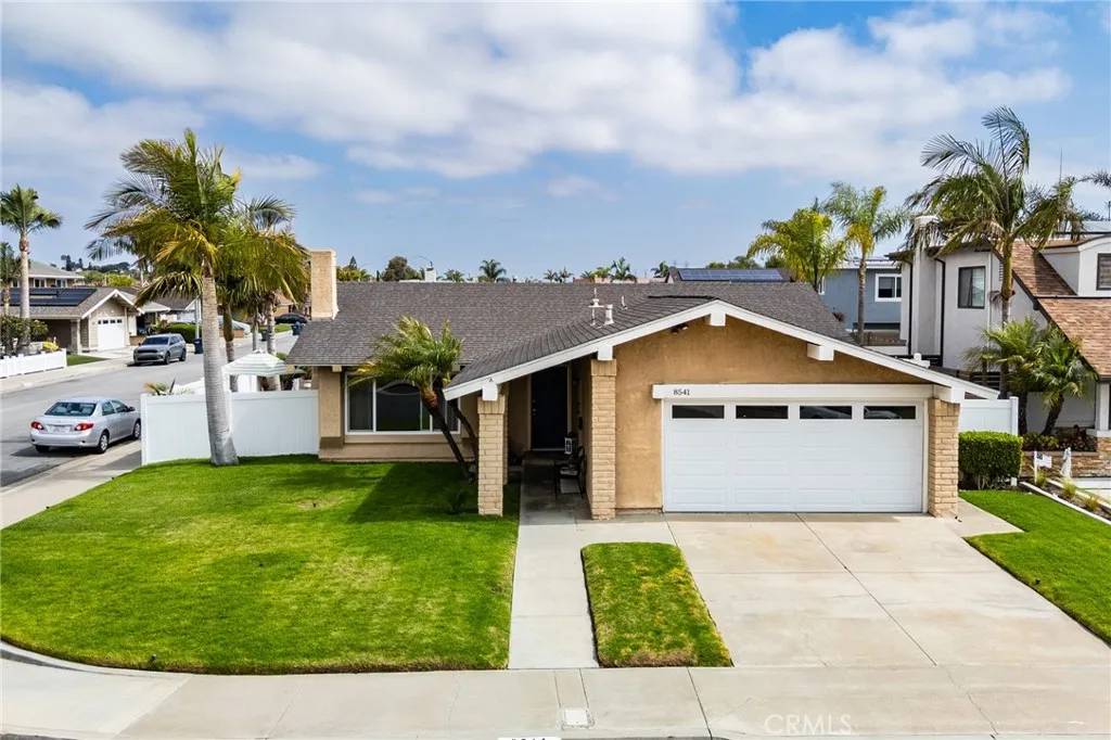 Huntington Beach, CA 92646,8541 Larkport Drive