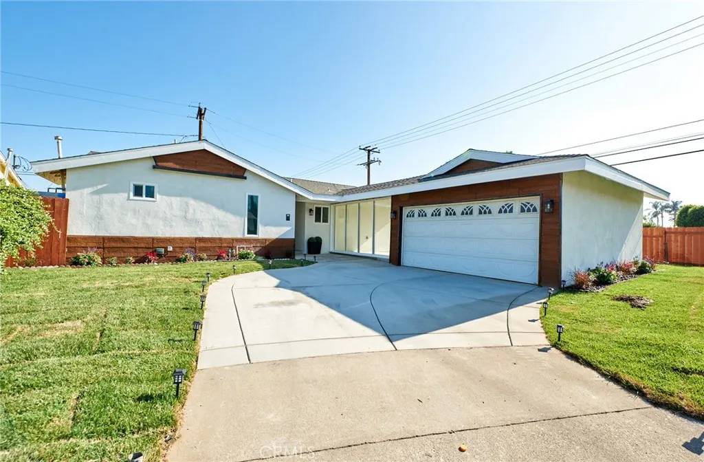 Rancho Cucamonga, CA 91730,10113 Dorset