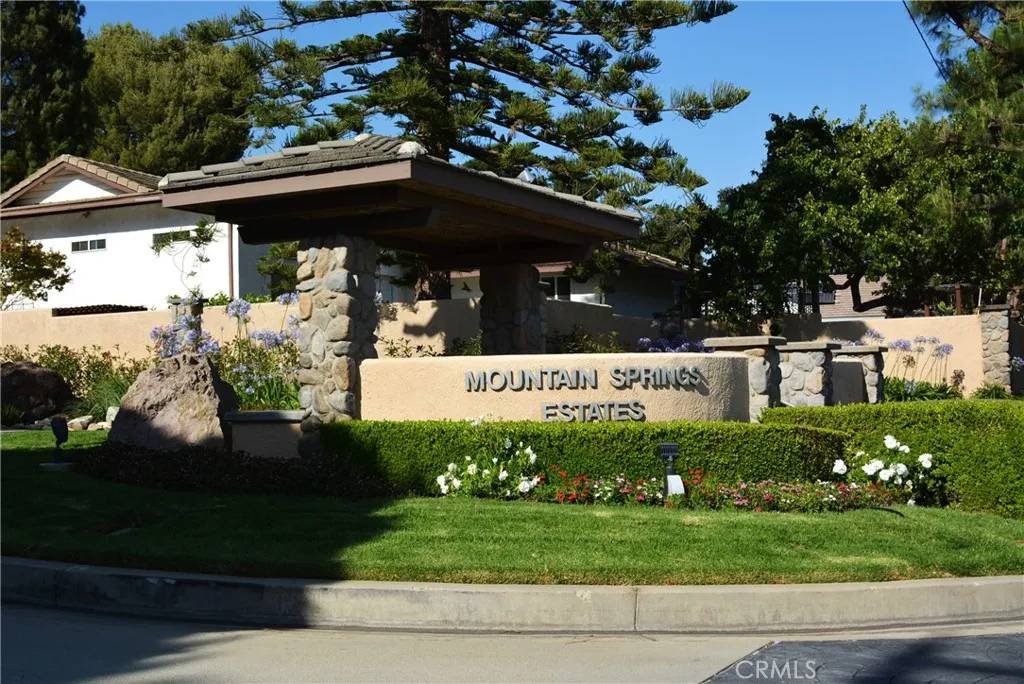 La Verne, CA 91750,5234 Mountain Springs Ranch Road